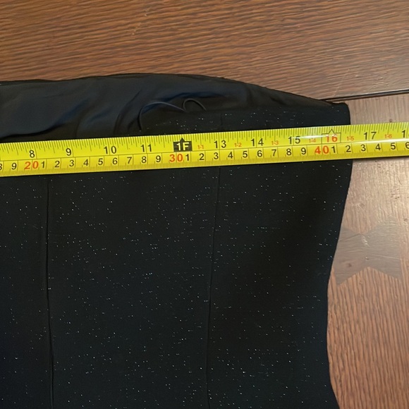 Badgley Mischka, strapless dress - size 8. Sparkle. Lined. - Picture 6 of 9